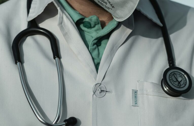 ΠΓΝ «ΑΤΤΙΚΟΝ»-ΓΝΔΑ «Η ΑΓΙΑ ΒΑΡΒΑΡΑ»: Πρόσκληση εκδήλωσης ενδιαφέροντος για συνεργασία με ιδιώτη ιατρό ειδικότητας Γενικής Ιατρικής με εξειδίκευση στην Επείγουσα Ιατρική